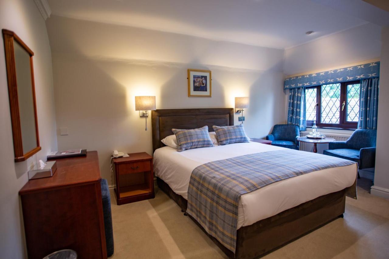 Stirrups Hotel Bracknell Ngoại thất bức ảnh