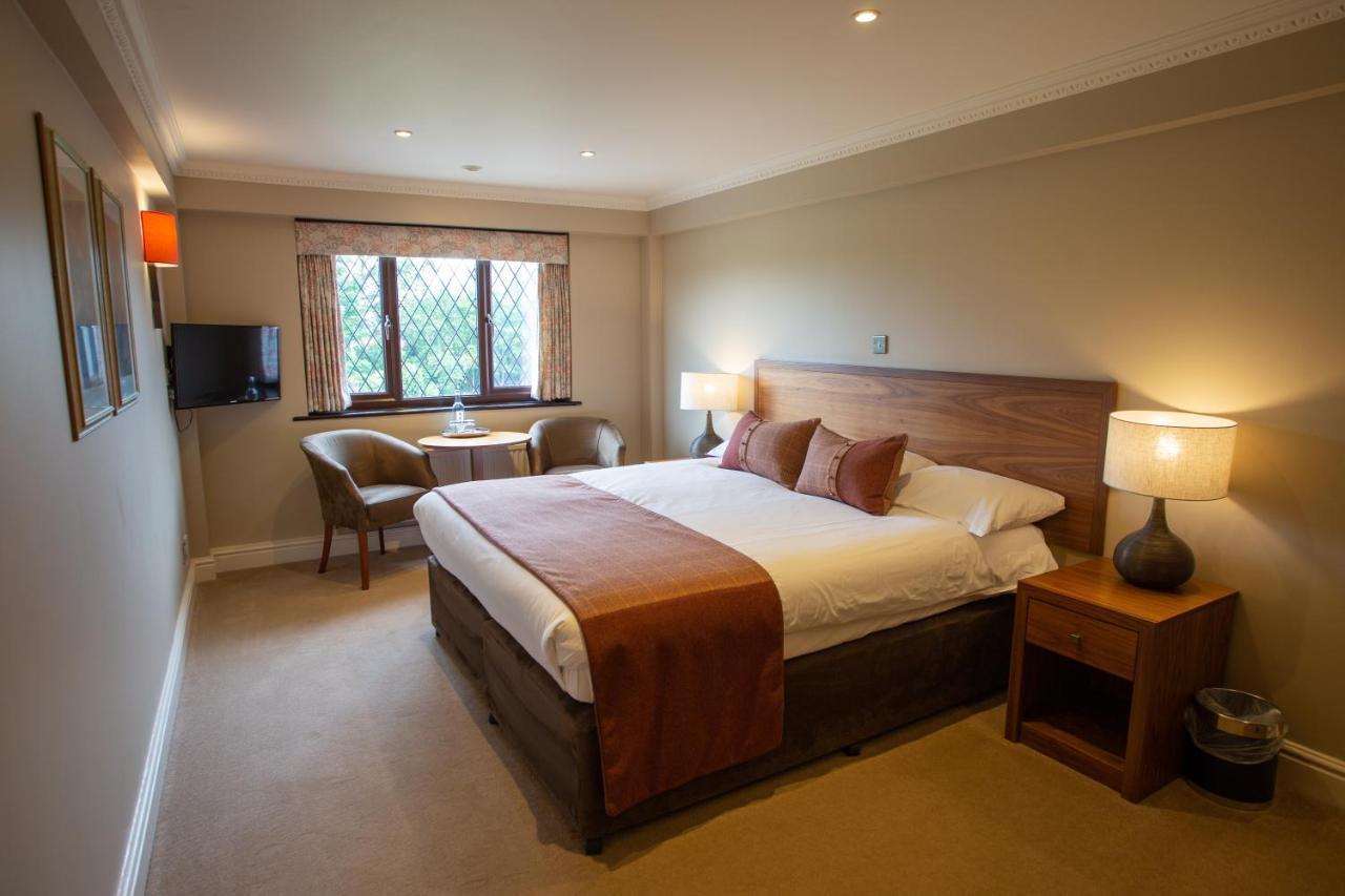Stirrups Hotel Bracknell Ngoại thất bức ảnh