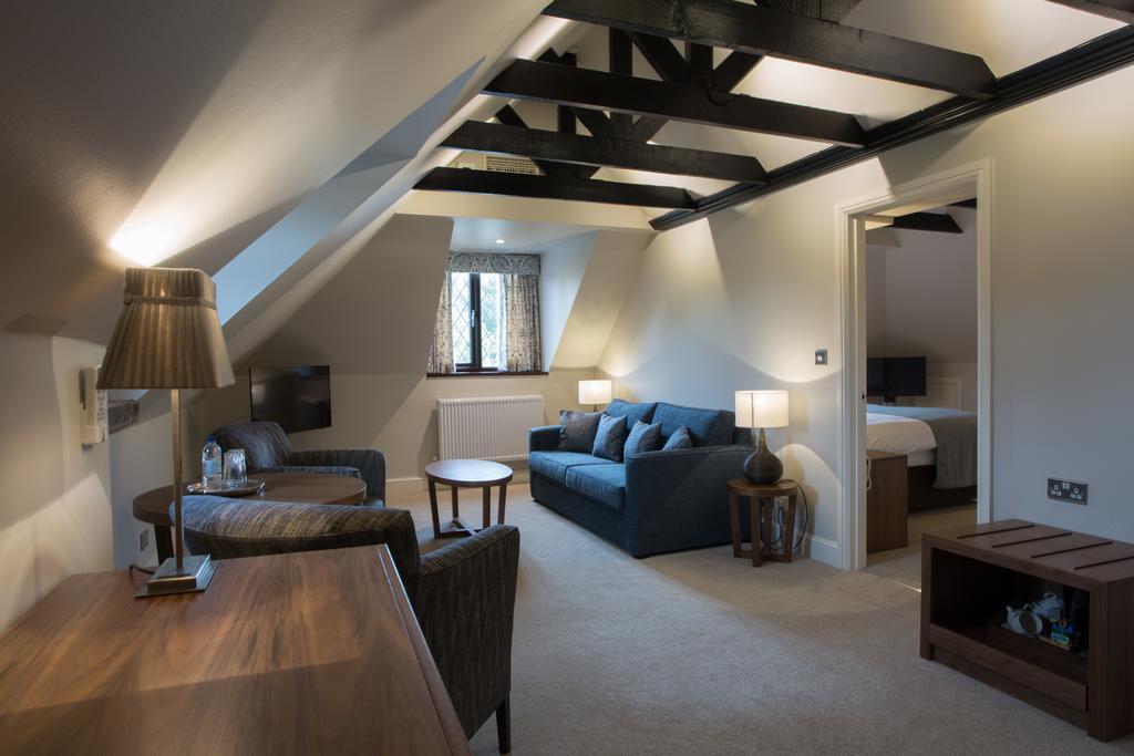 Stirrups Hotel Bracknell Ngoại thất bức ảnh