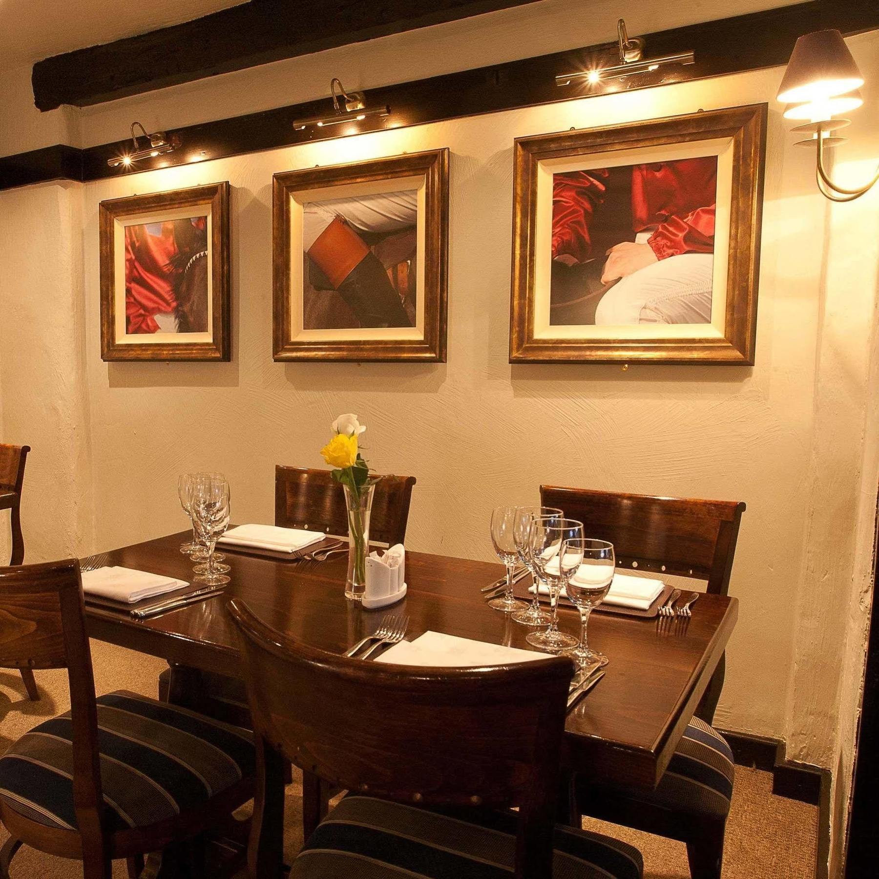 Stirrups Hotel Bracknell Ngoại thất bức ảnh